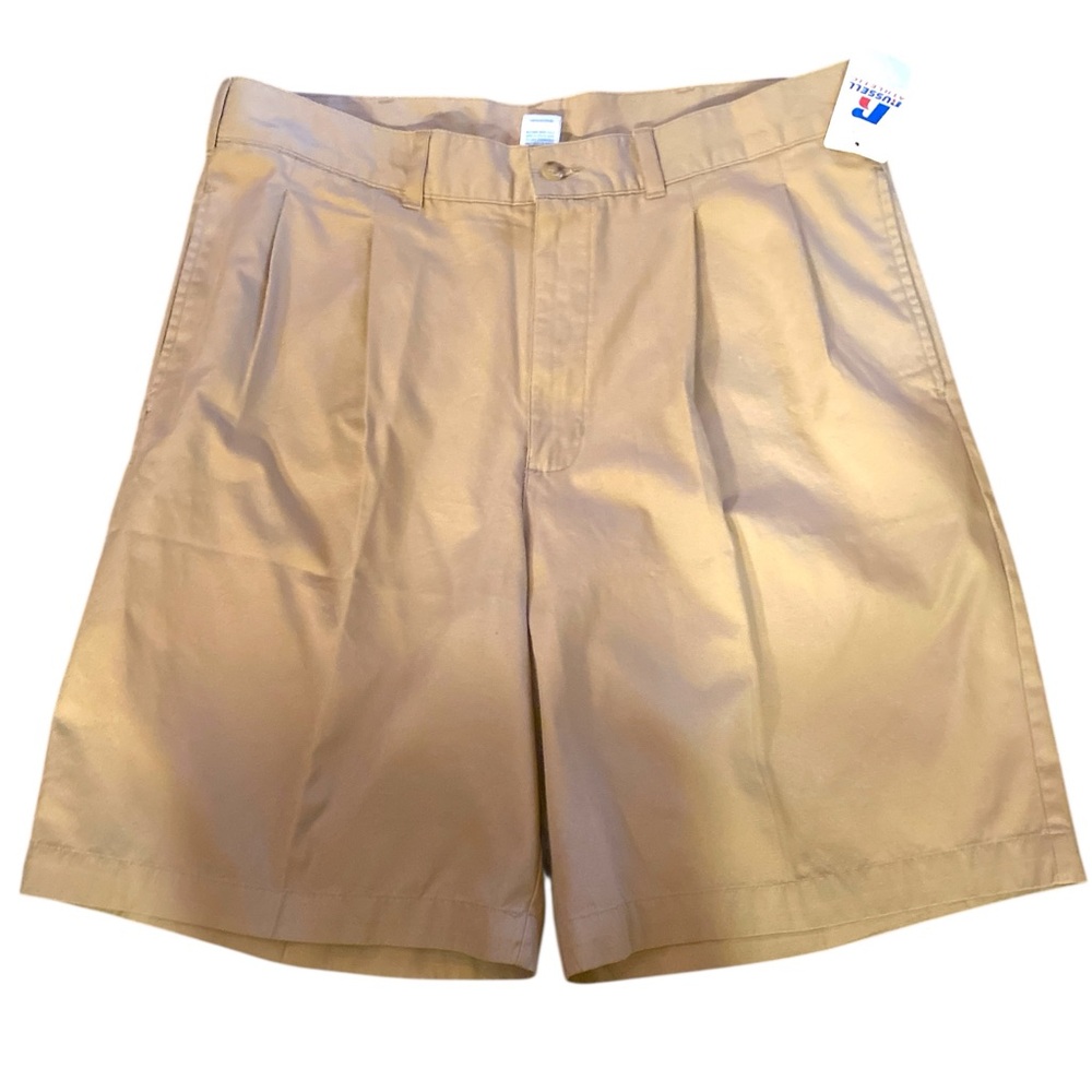NWT Men's Russell Athletic Casual Wrinkle Resistant Moisture Wicking Shorts